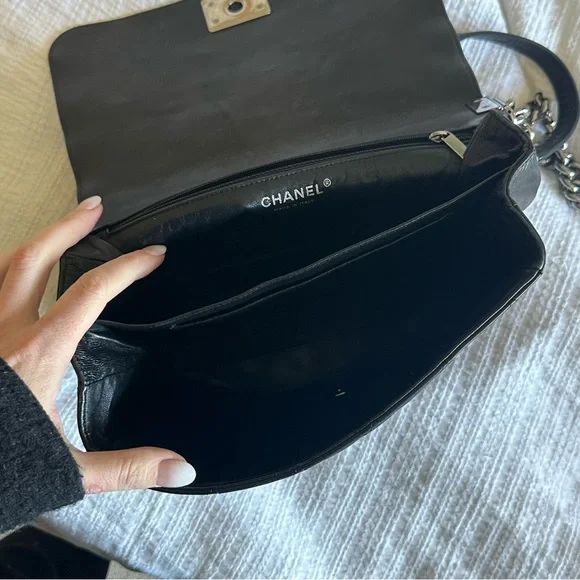 🦄 Rare 🦄 Chanel Boy Flap Bag - Picture 12 of 16